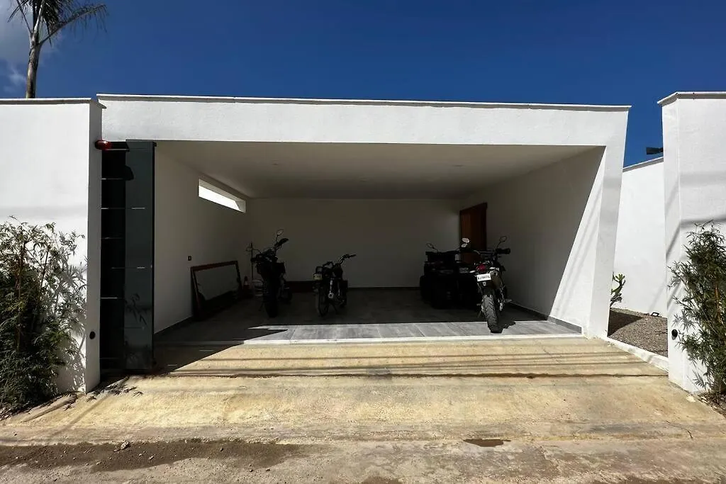 Private Pool Villa With Detached Suite 拉斯特拉纳斯 0*,