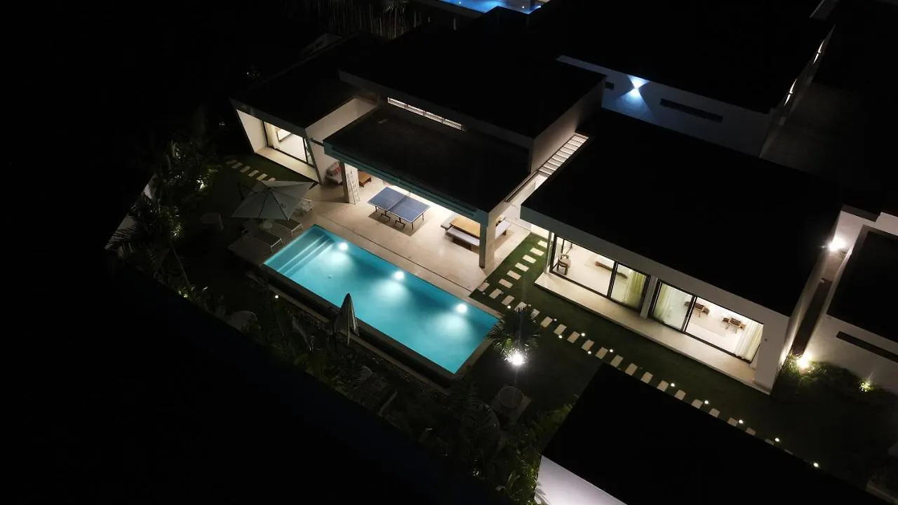 Private Pool Villa With Detached Suite 拉斯特拉纳斯